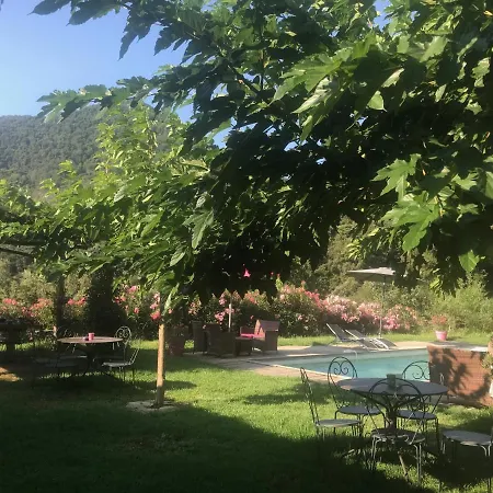 Domaine U Bugnu לינה וארוחת בוקר