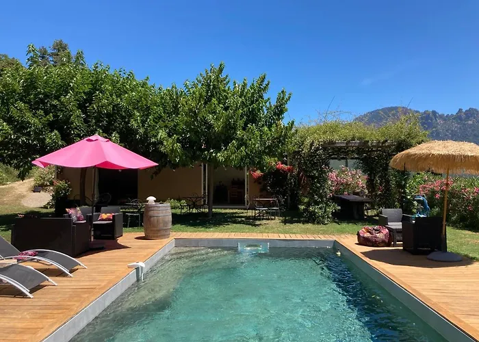 Couette-café Domaine U Bugnu 3*